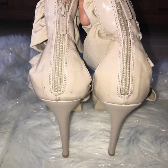 *Colon Stuart Wrapped Ankle Platform Heel - Picture 6 of 8